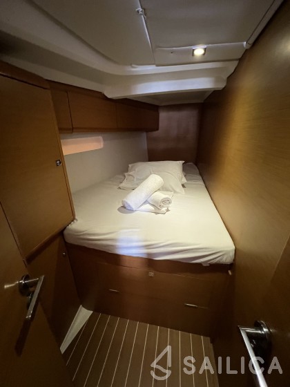Sun Odyssey 509 - Yacht Charter Sailica