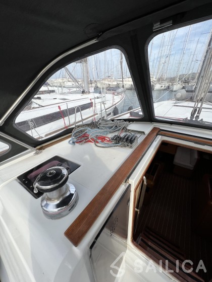Sun Odyssey 509 - Yacht Charter Sailica