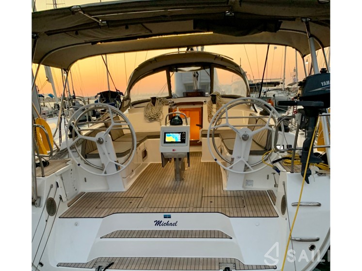 Bavaria 46 Cruiser - Yacht Charter Sailica