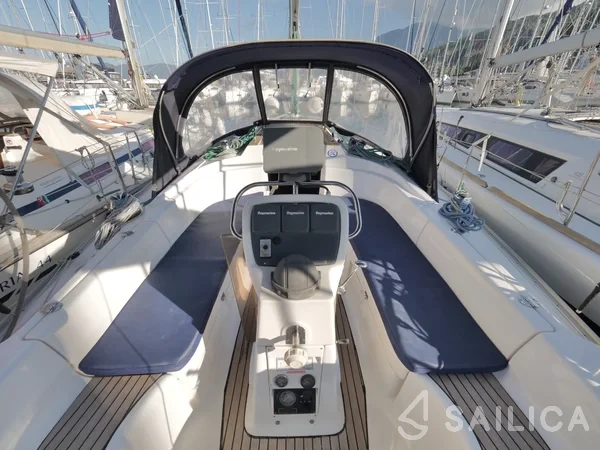 Bavaria 36 - Yacht Charter Sailica