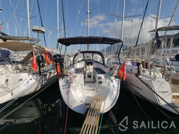 Bavaria 36 - Yacht Charter Sailica
