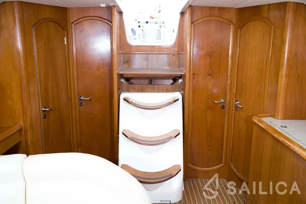 Sun Odyssey 45 - Yacht Charter Sailica