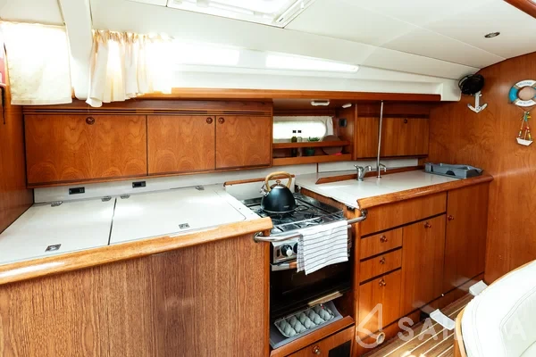 Sun Odyssey 45 - Yacht Charter Sailica