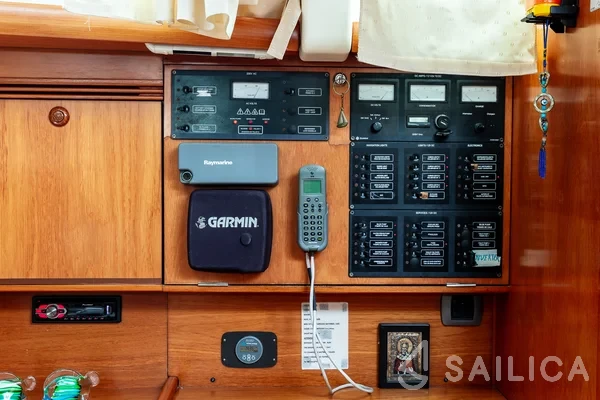 Sun Odyssey 45 - Yacht Charter Sailica