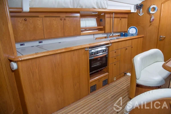 Sun Odyssey 45 - Yacht Charter Sailica