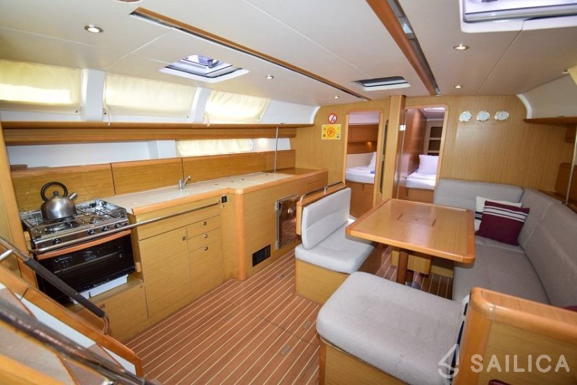 Sun Odyssey 44i - Yacht Charter Sailica
