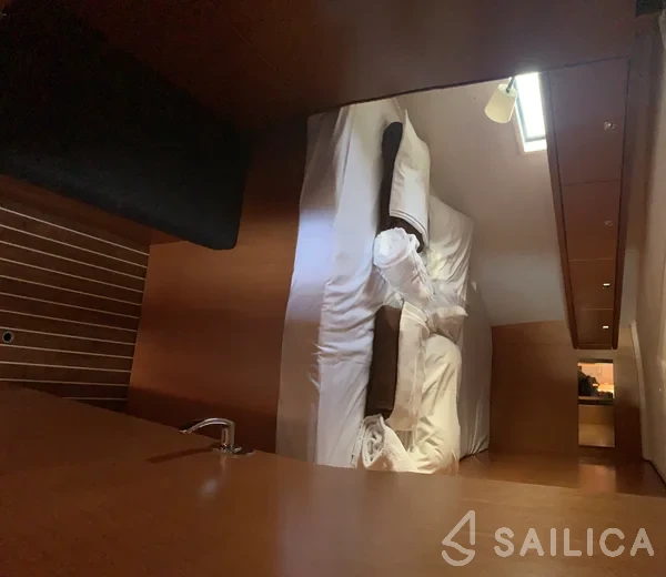 Bavaria 46 Cruiser - Yacht Charter Sailica