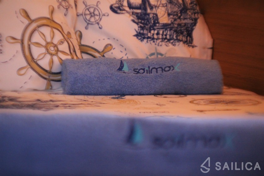 Dufour 430 - Yacht Charter Sailica