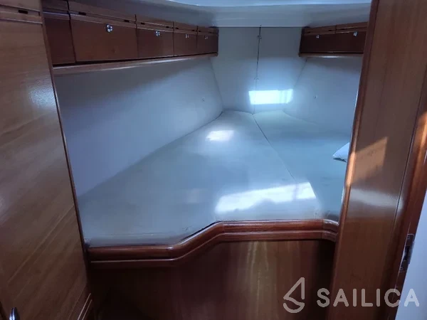 Bavaria 37 Cruiser - Yacht Charter Sailica