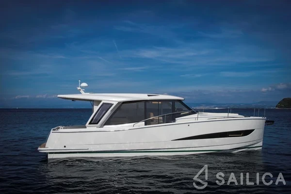 Greenline 39 - Yacht Charter Sailica
