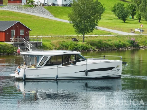 Greenline 39 - Yacht Charter Sailica