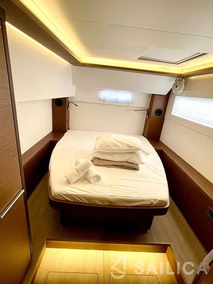 Lagoon 46  - Yacht Charter Sailica