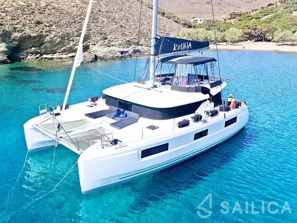 Lagoon 46  - Yacht Charter Sailica