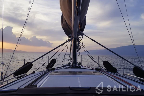 Sun Odyssey 410 - Yacht Charter Sailica