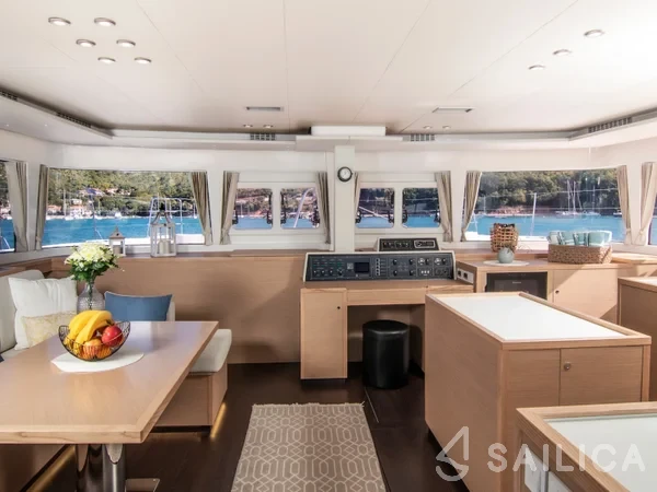 Lagoon 560 - Yacht Charter Sailica