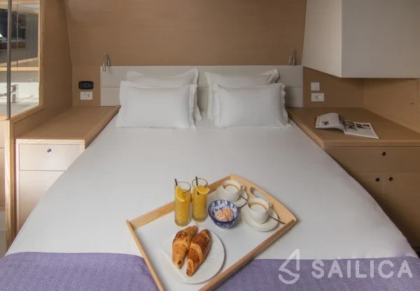 Lagoon 560 - Yacht Charter Sailica