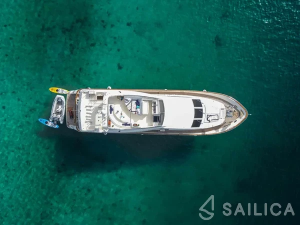 Falcon 86 - Photo #32 Falcon 86 - Yacht Charter Sailica