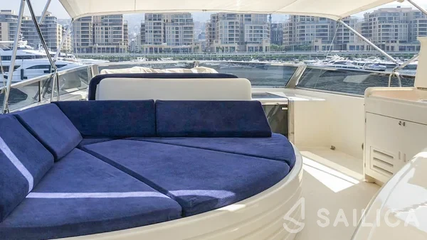 Falcon 86 - Photo #25 Falcon 86 - Yacht Charter Sailica