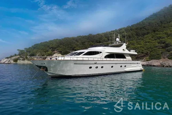 Falcon 86 - Photo #38 Falcon 86 - Yacht Charter Sailica