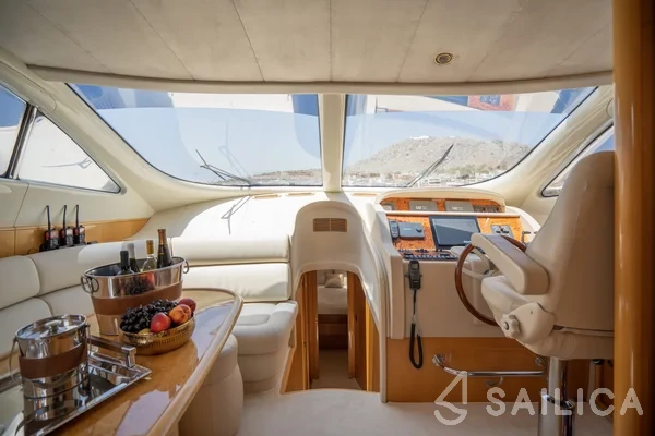 Altamar 64 - Yacht Charter Sailica