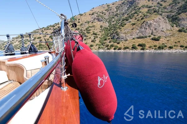 Gulet - Yacht Charter Sailica