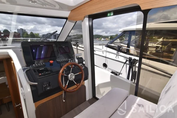 Greenline 39 - Yacht Charter Sailica