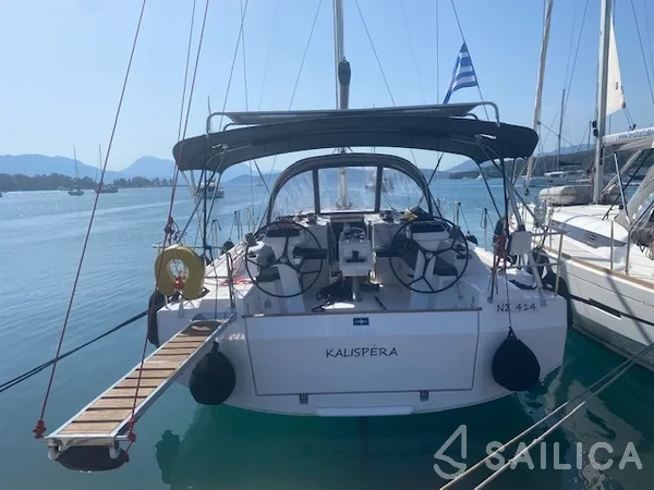 Bavaria C42 - Yacht Charter Sailica