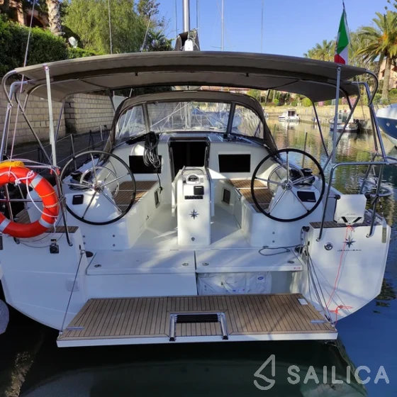 Sun Odyssey 410 - Yacht Charter Sailica