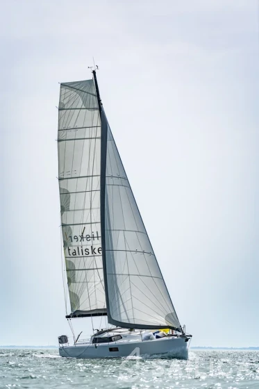 Pogo 36 - Yacht Charter Sailica