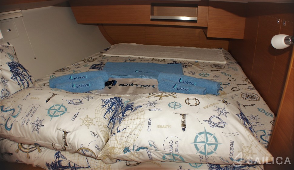 Dufour 430 - Yacht Charter Sailica