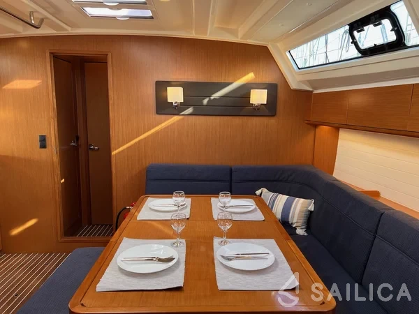 Bavaria 46 Cruiser - Yacht Charter Sailica
