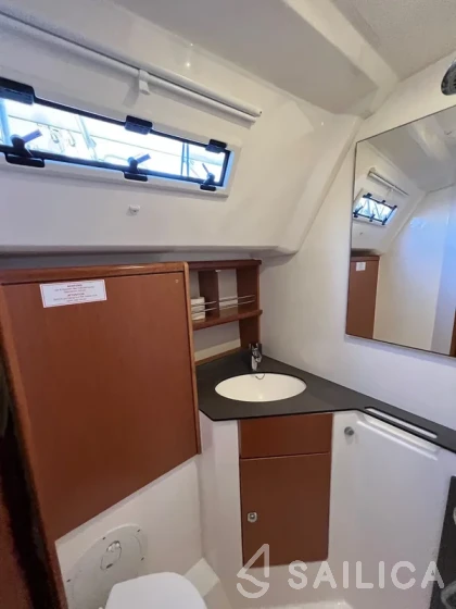 Bavaria 46 Cruiser - Yacht Charter Sailica