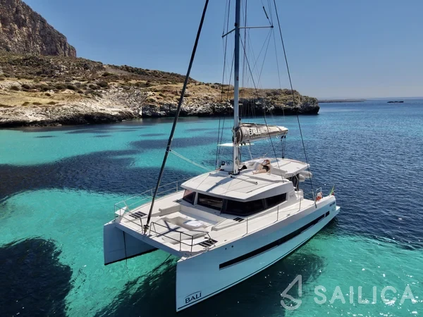 Bali 4.0 - Yacht Charter Sailica