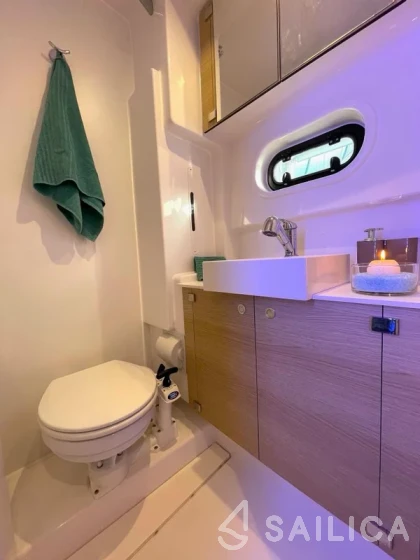 Bali 4.0 - Yacht Charter Sailica