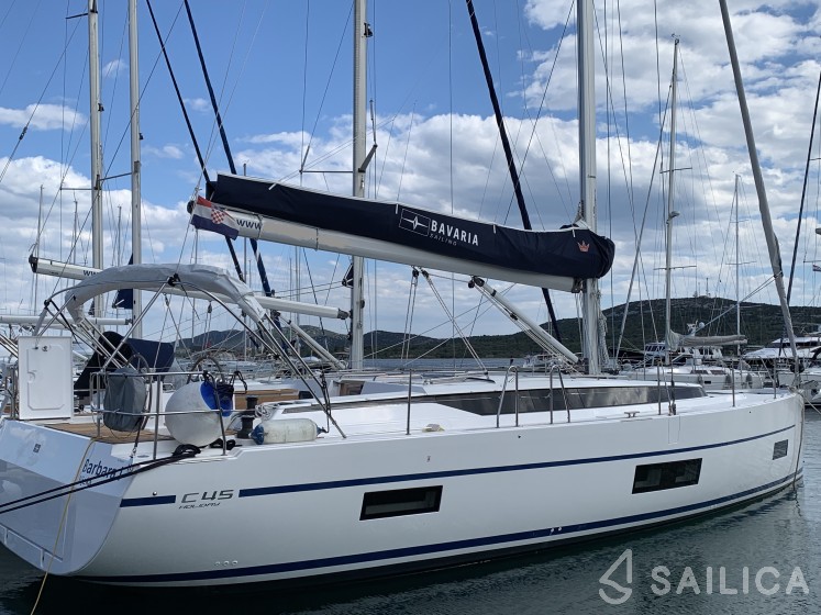 Bavaria C45 - Yacht Charter Sailica