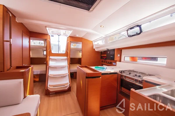 Sun Odyssey 440 - Yacht Charter Sailica