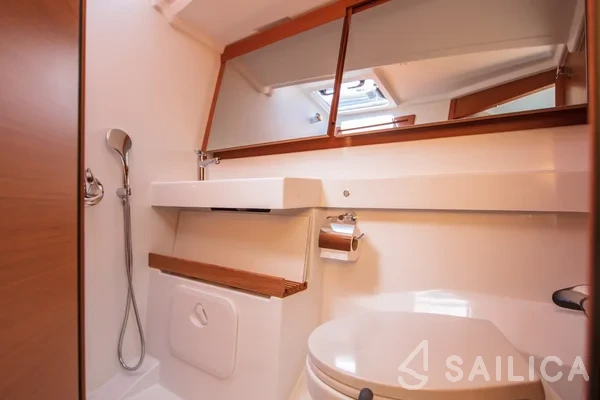 Sun Odyssey 440 - Yacht Charter Sailica