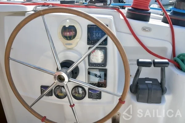 Lipari 41 - Yacht Charter Sailica