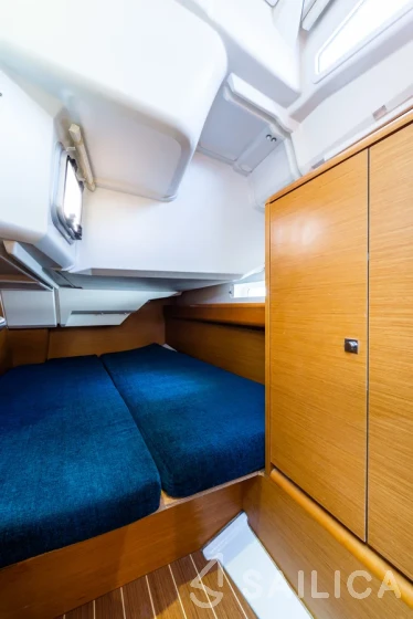 Sun Odyssey 379 - Yacht Charter Sailica