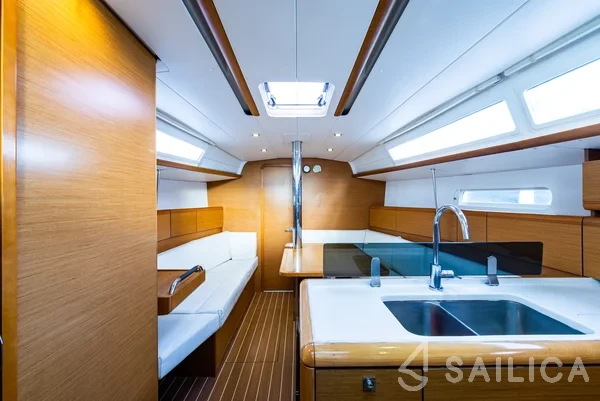 Sun Odyssey 379 - Yacht Charter Sailica