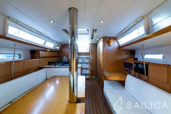 Sun Odyssey 379 - Yacht Charter Sailica