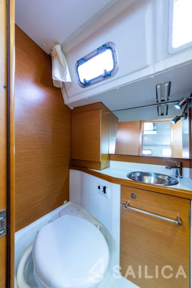 Sun Odyssey 379 - Yacht Charter Sailica
