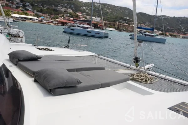Saona 47 - Yacht Charter Sailica