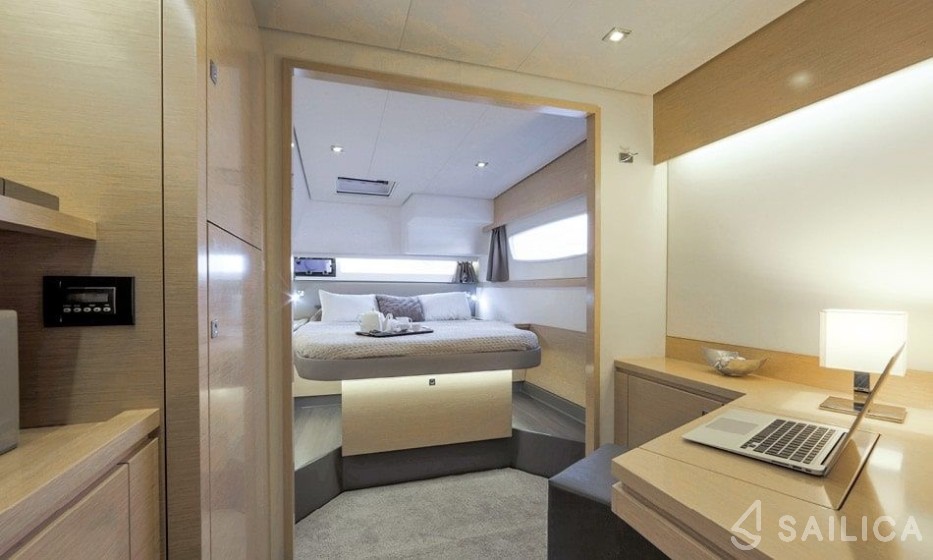 Saba 50 - Yacht Charter Sailica