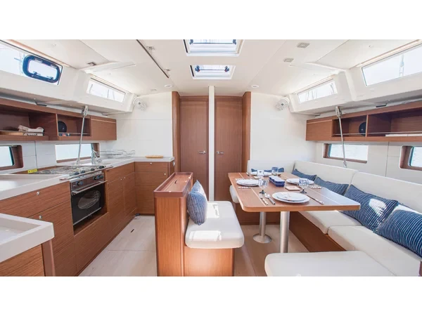 Oceanis 46.1 - Yacht Charter Sailica