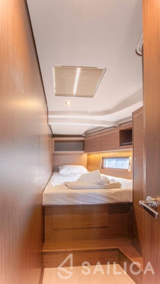 Oceanis 46.1 - Yacht Charter Sailica