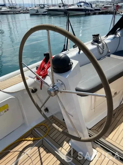 Dehler 38 SQ - Yacht Charter Sailica