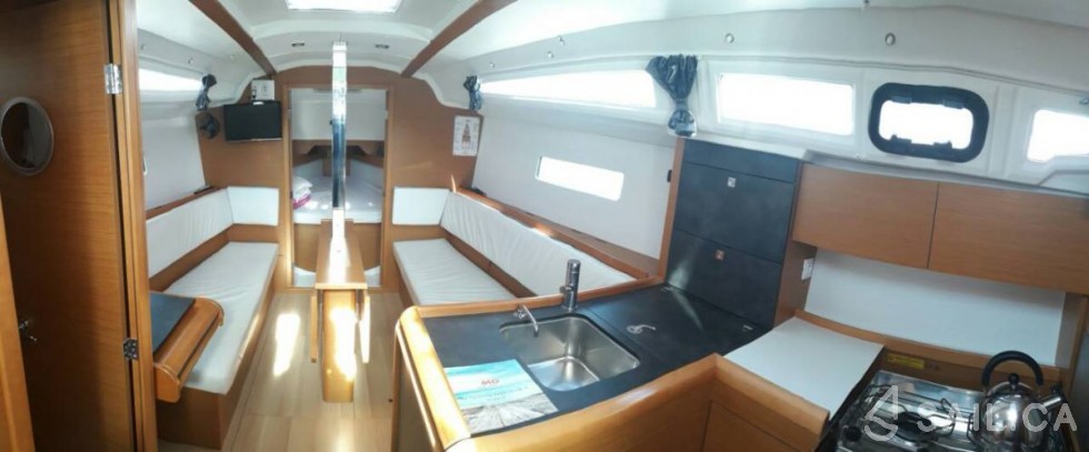 Sun Odyssey 349 - Yacht Charter Sailica