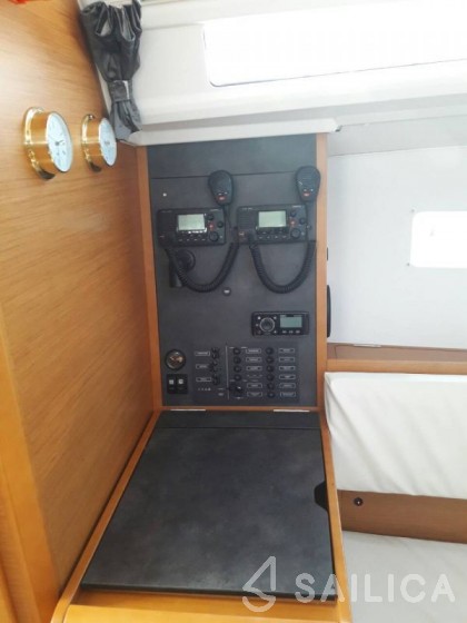Sun Odyssey 349 - Yacht Charter Sailica