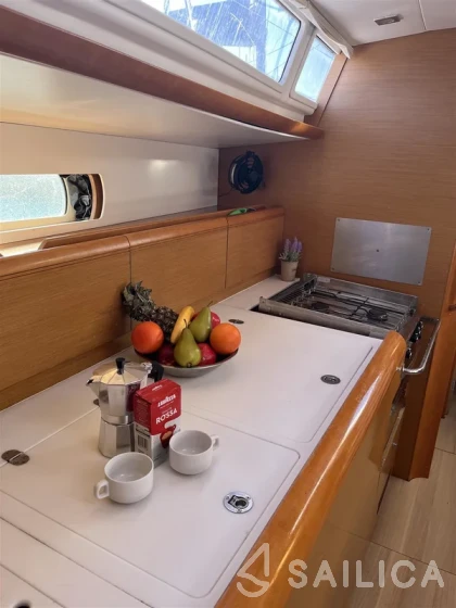 Sun Odyssey 469 - Yacht Charter Sailica